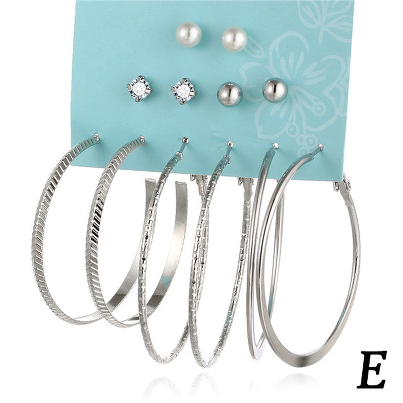 40Pcs / Set Anting Tusuk Bulat Kristal Warna Emas