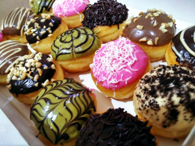 Tas Bedcover Plastik Mika / Tas Selimut - Size M