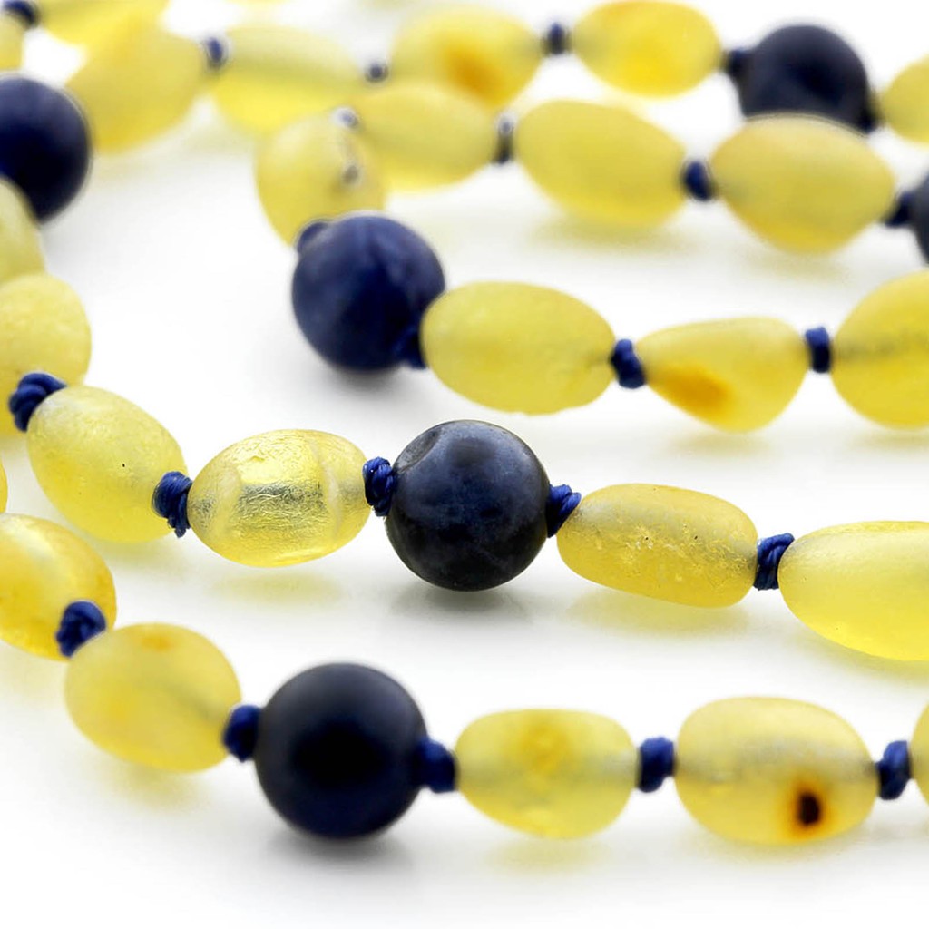 Kalung Amber tumbuh gigi bayi dengan Sodalite AG37 by Carlis Baby