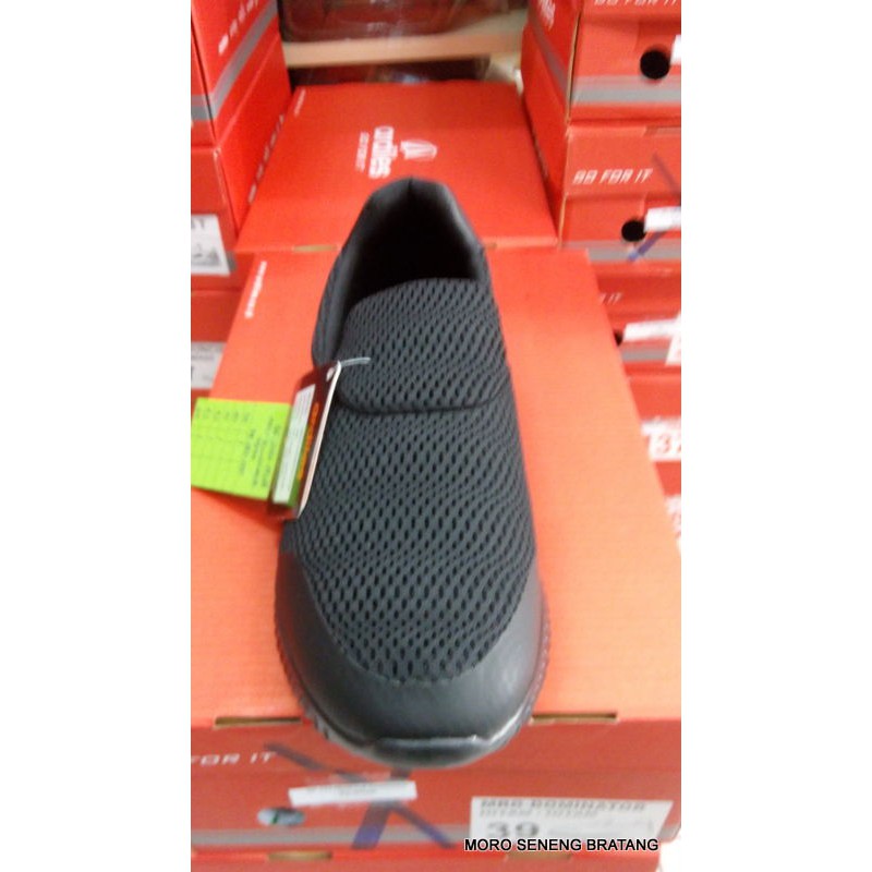 Sepatu slip on pria dewasa ARDILES DOMINATOR hitam 0028 size 39 40 41 42 43 44