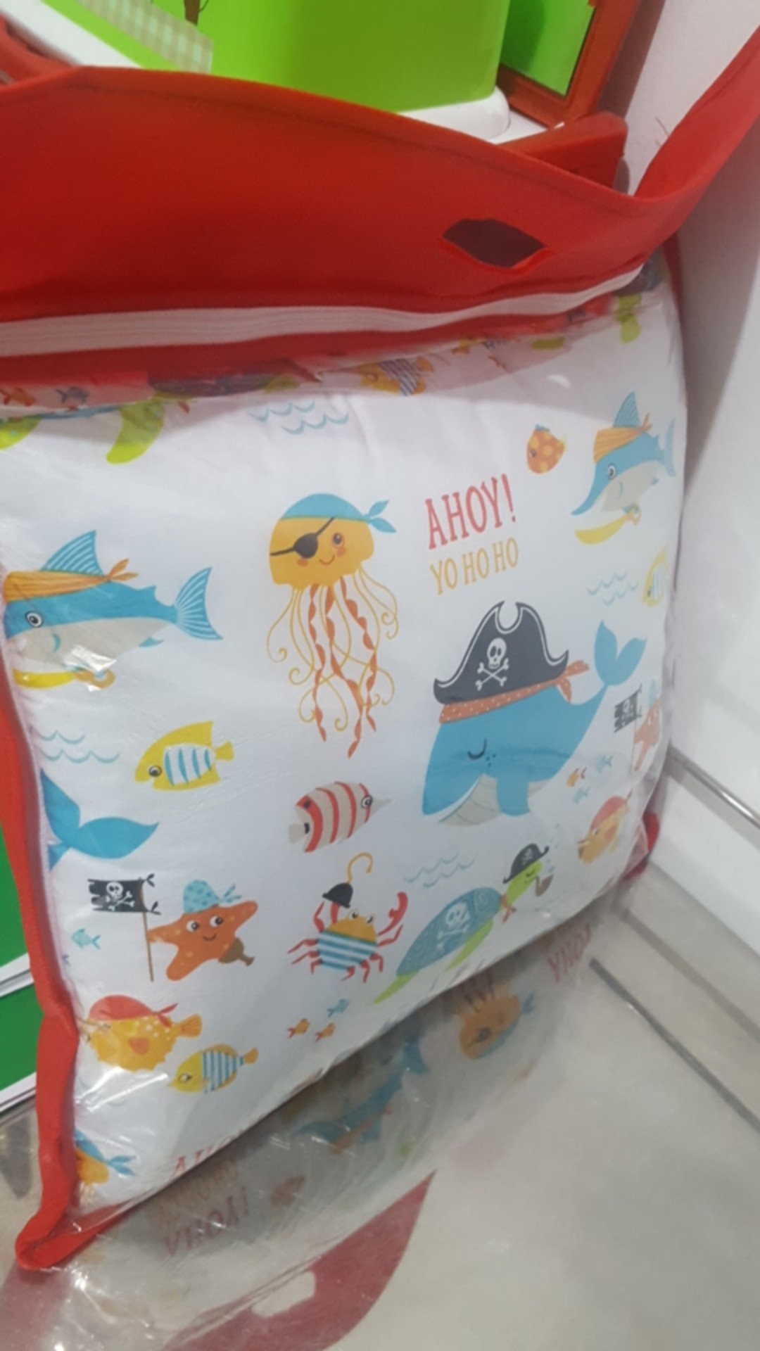 Balmut Besar Kecil / Bantal Selimut - Captain Whale - Halus Adem