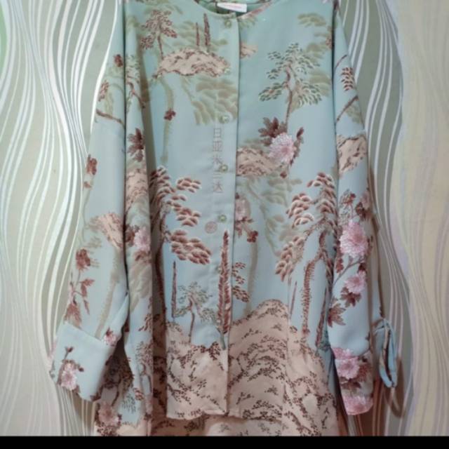 Preloved Jingmi Top Ria Miranda