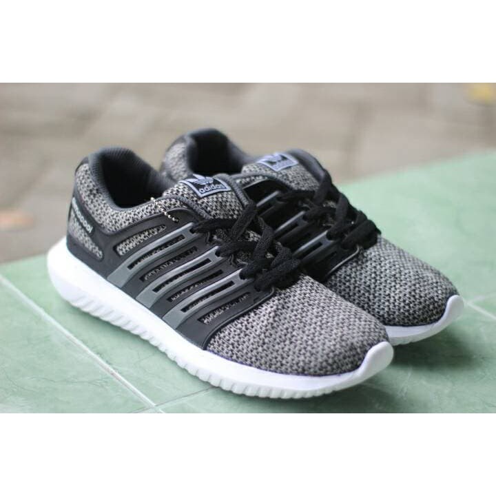 Promo SEPATU SPORT ADIDAS CLIMACOOL CASUAL SPORT PRIA /Kuliah /lebaran