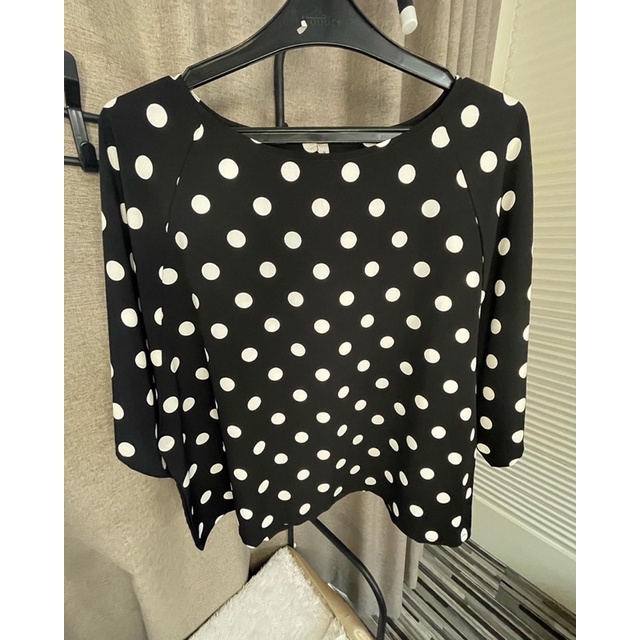 Blouse Polkadot Hitam Putih