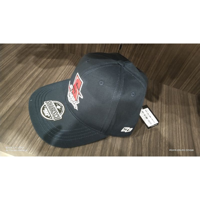 TOPI PRIA SHARKS ORIGINAL