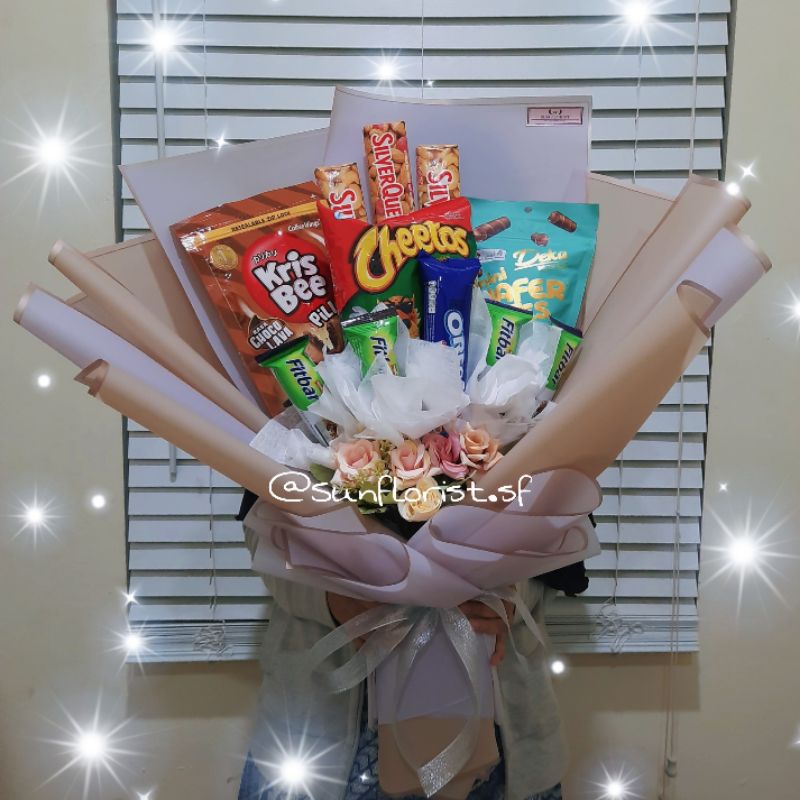 

Buket Snack Buket Jajan Buket Ulang Tahun Buket Wisuda