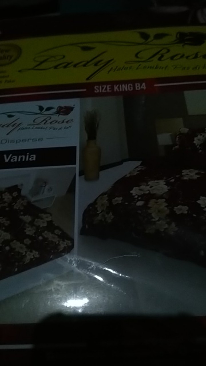 Lady Rose Sprei 4 Bantal 180x200 Vania Maurin Monstera Lydia Lolita Walter- Ladyrose 180 King Sp B4