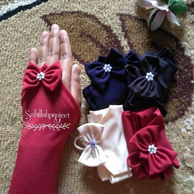 Handsock cincin pita senada