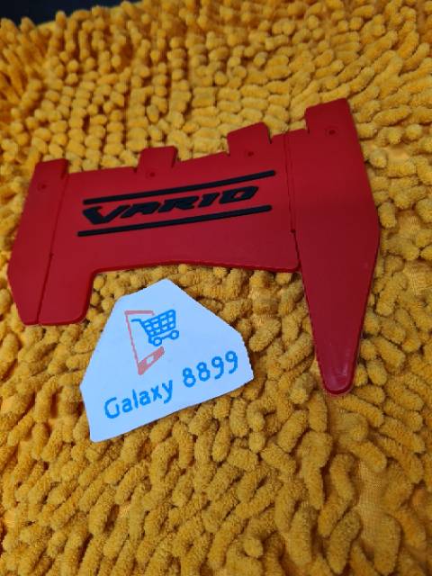 Mudflap Vario Pelindung lumpur merah teks hitam
