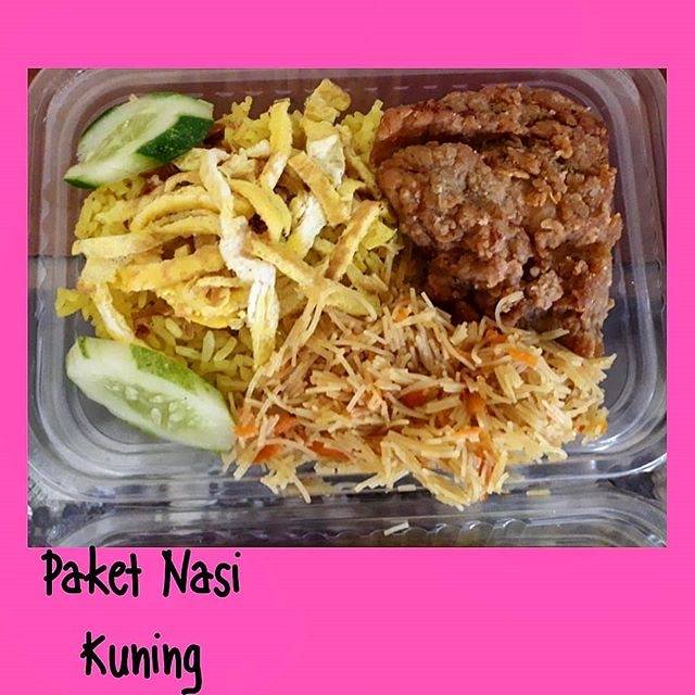 

Paket Nasi Kuning