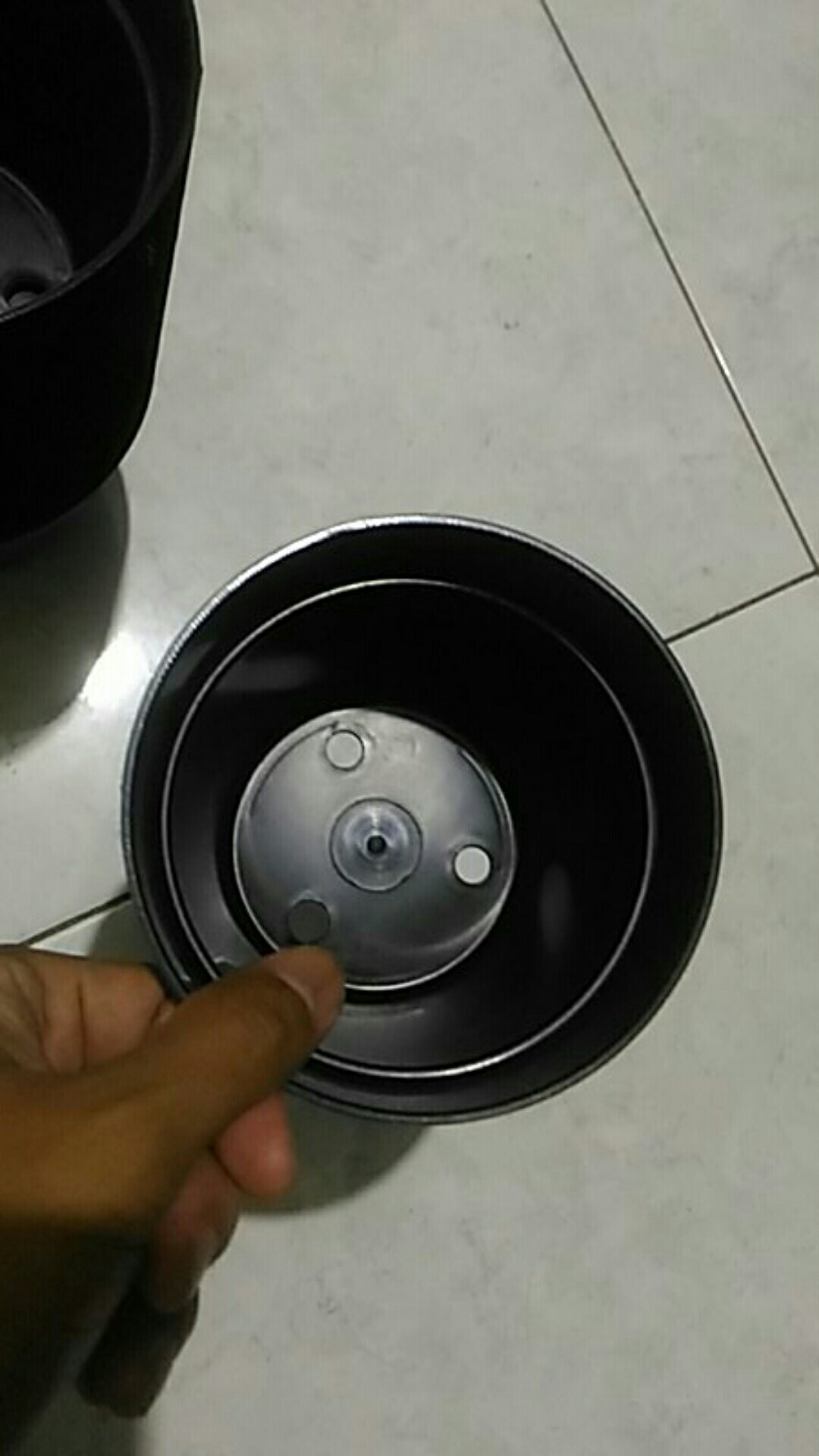 12 Cm Pot Plastik Hitam Gmp