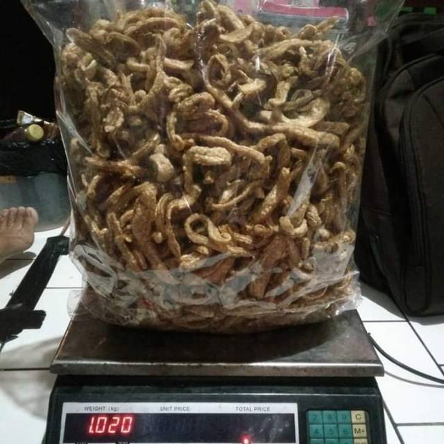 

Krupuk tulang reunyah gurih enak