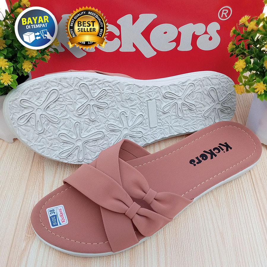 PROMO 4.4 MEGA SALE !! SANDAL WANITA DEWASA SLOP KICKERS SALEM EMPUK NYAMAN DIPAKAI / SANDAL REMAJA SLOP PITA  KICKERS / SAKIPO