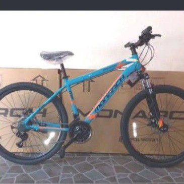 Sepeda MTB Polygon Monarch 5.0 26,inch