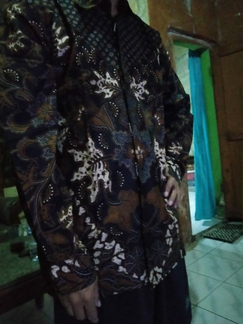 Perwira Kemeja Batik Pria Lengan Panjang Katun Halus Full Furing Batik Kanaya