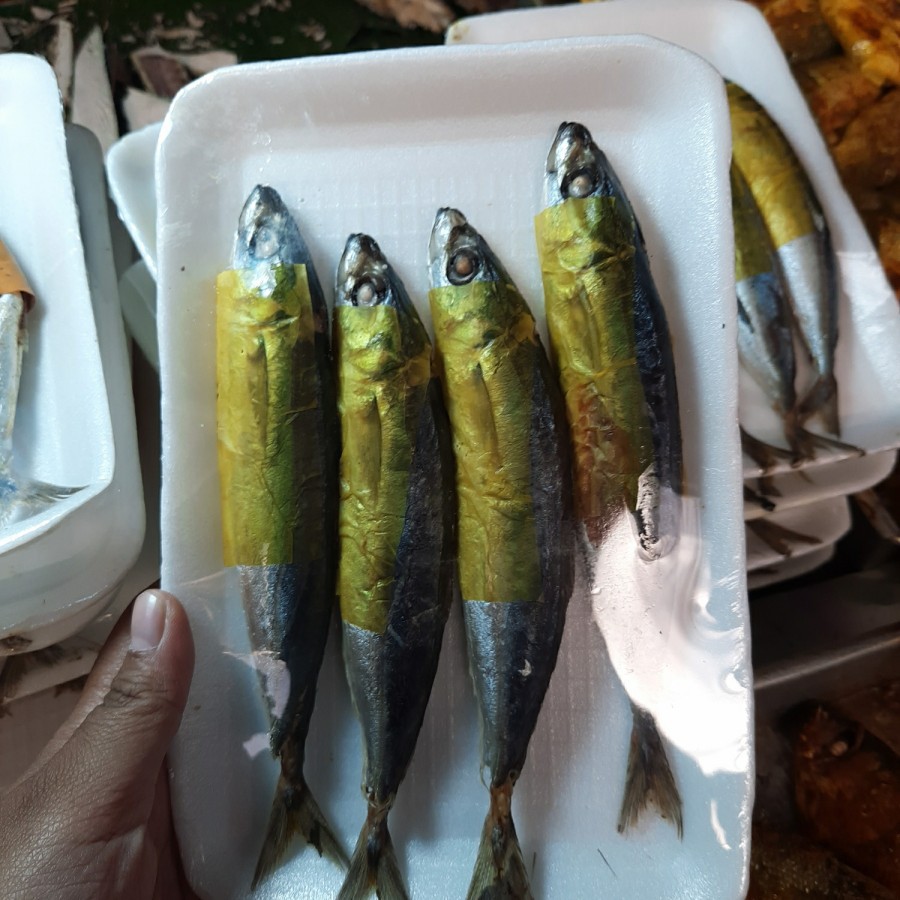 

Ikan Pindang DELES Isi 4 Ekor Fresh