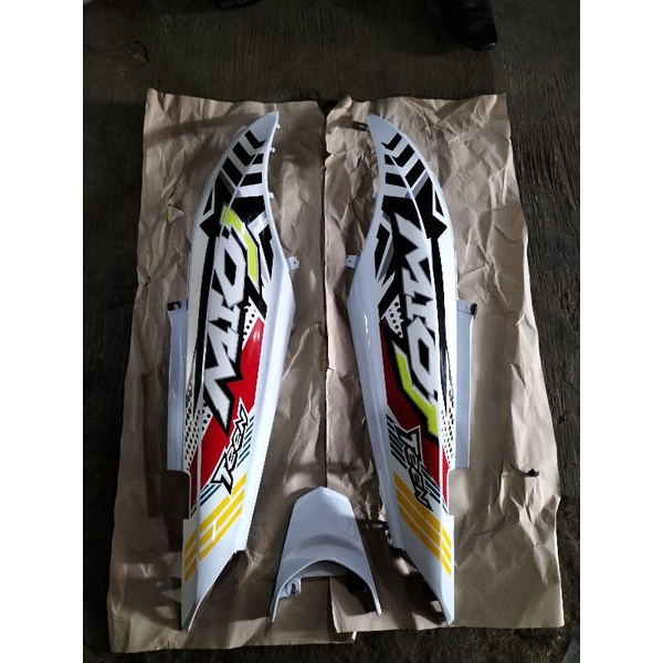 Cover Body Mio j Putih + Panel Mio J putih