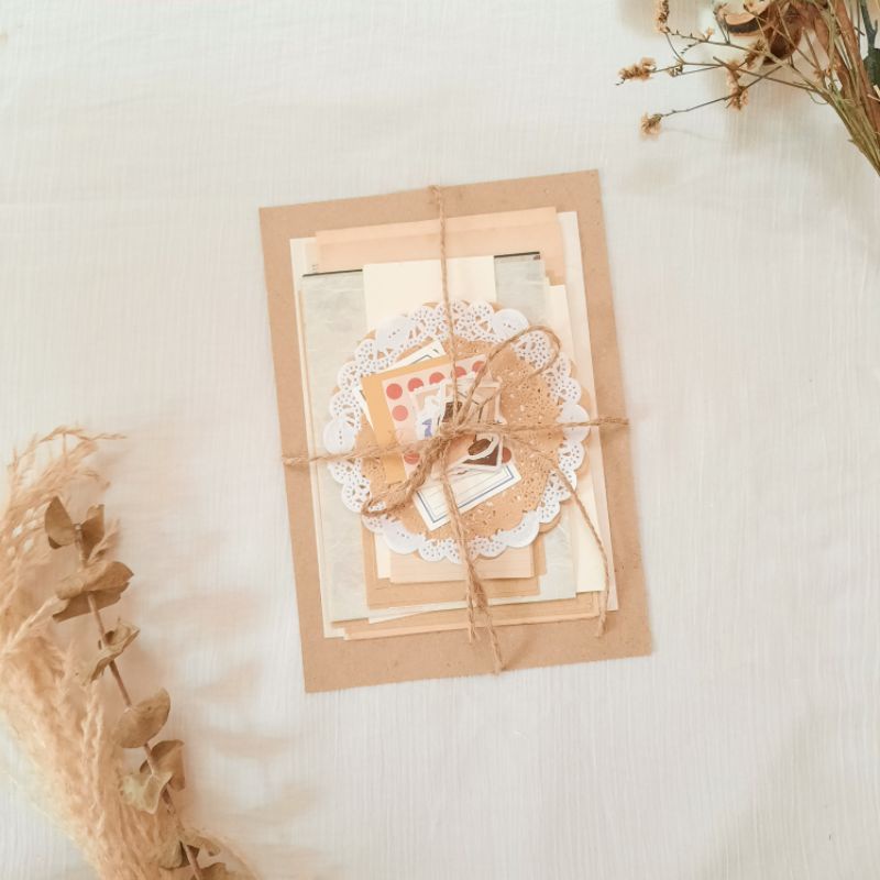 

Journal Kit Vintage Aesthetic Scrapbook