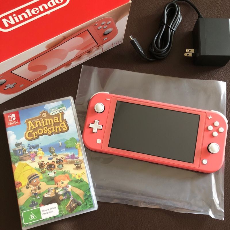 Nintendo Switch Lite Bundle Animal Crossing