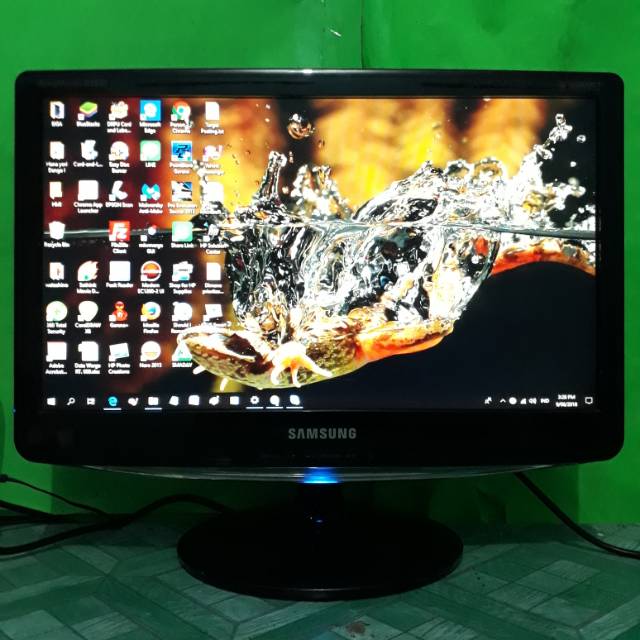 Lcd Monitor komputer Samsung Synchmaster 19inch wide B1930