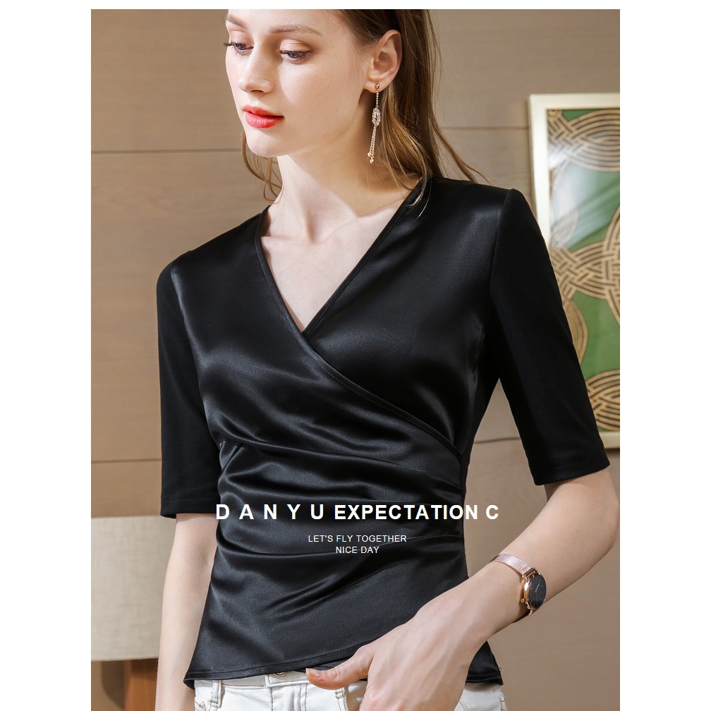 【Moon Blush】Korean Halus Lembut Solid Fold V-neck Satin Blouse 7237