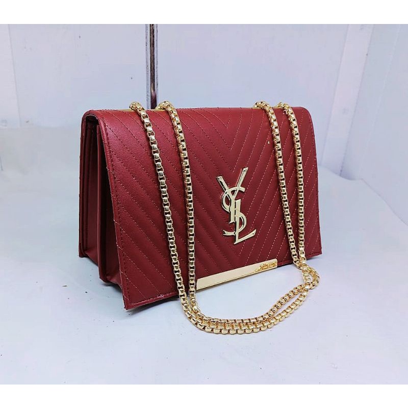 Tas Slempang Wanita//#Tas Slempang Wanita Kekinian//Tas  V//#Fashion //#tas #taslokal #tasmurah #tasgrosirmurah #taswanita #tastanganpertama #tasfashion #taspaket #taspaketan #tascewek #tasselempang #slingbag  #taspinggang#slingbag #taswanitagaya