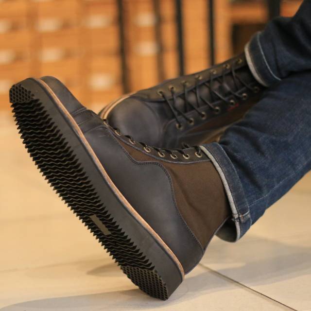 MORRISON BLACK - BRADLEY'S FOOTWEAR | Sepatu Sneakers Kulit Asli Pria Biker Touring Model Exodos57