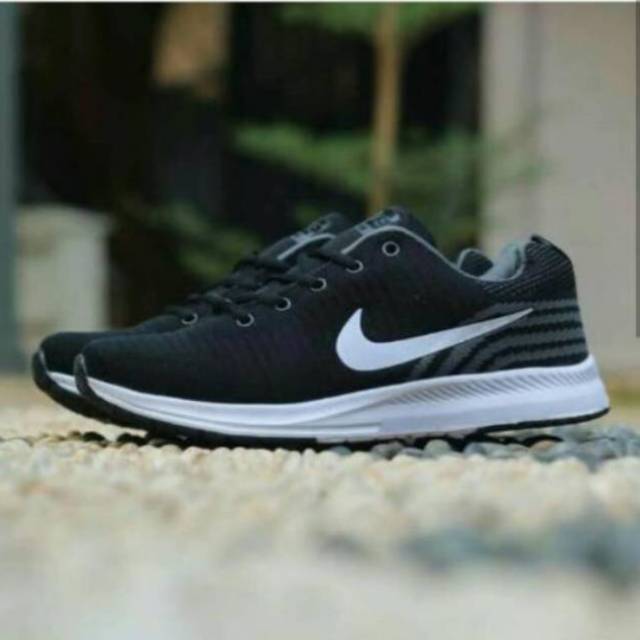 TmO - 8.8 Sale sepatu pria sneakers running Halilintar Hitam/sepatu sneakers fashion kekinian termurah bisa cod size 39-43