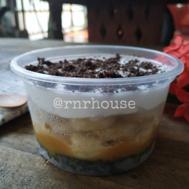 

Banana Toffee Oreo ukuran cup 300 ml