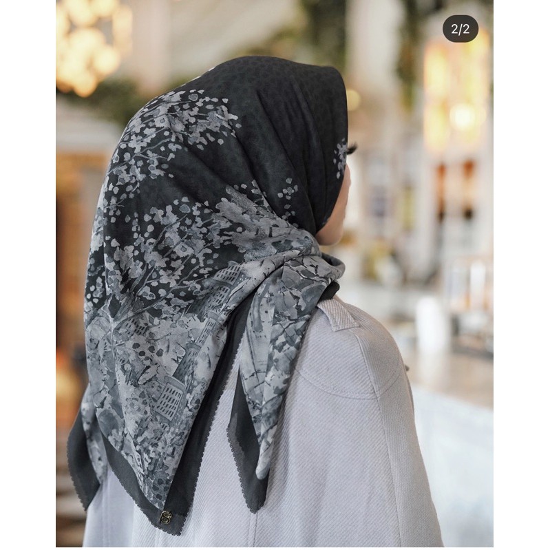 Buttonscarves New York Series Fifth Avenue