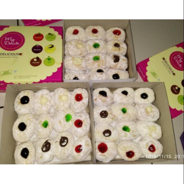 

Donat salju mix homme made tanpa bahan pengawet