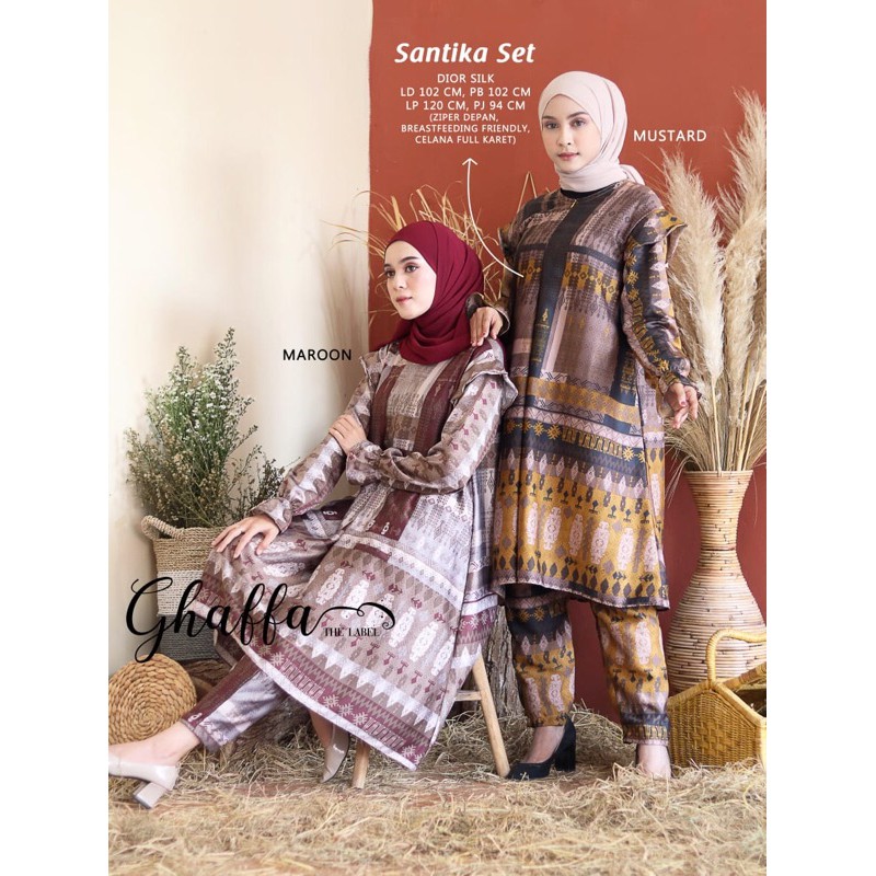 One Set Dior Silk Santika Set