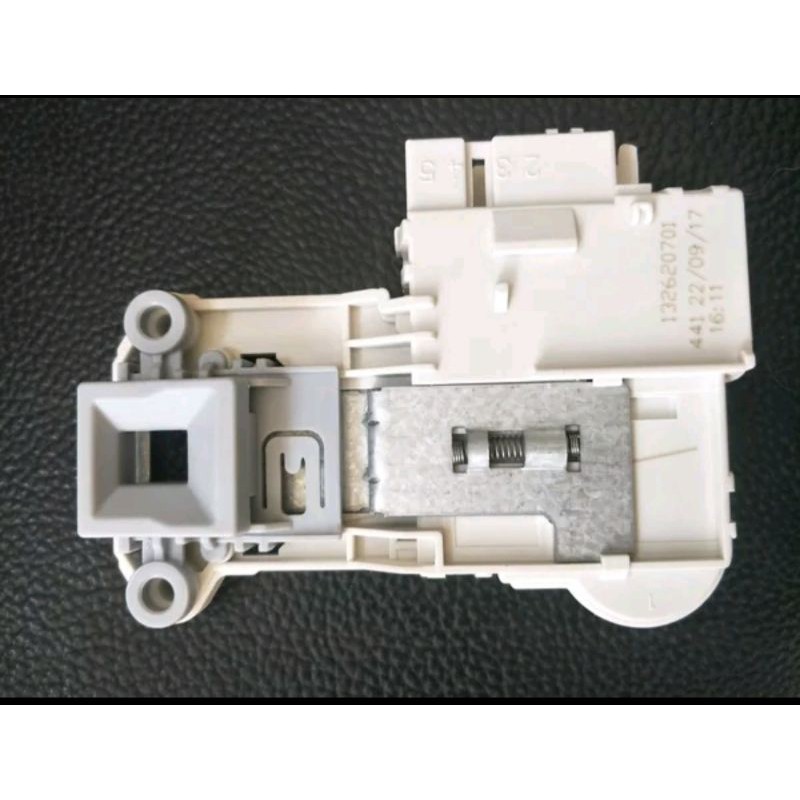 Doorlock mesin Cuci Electrolux ewf10932