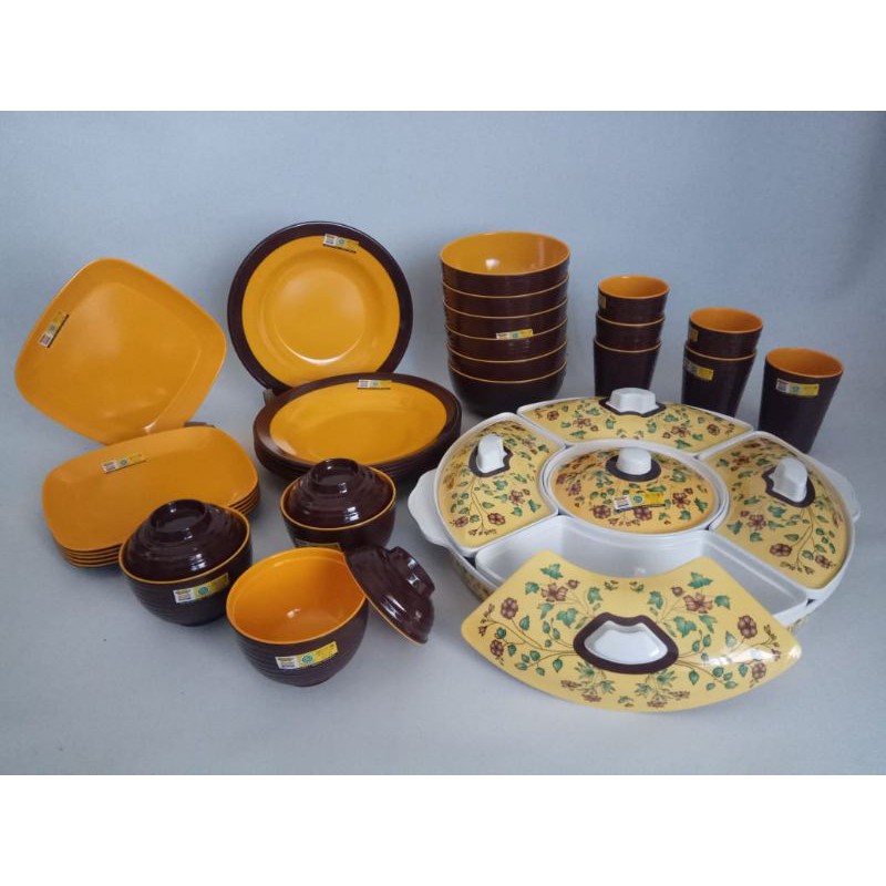 FREE PACKING BERGARANSI set melamin dan party set golden dragon kuning