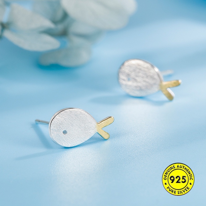 Anting Stud Desain Ikan Kecil Bahan Sterling Silver Untuk Wanita