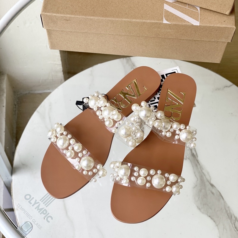 Zarr Pearly Sandal