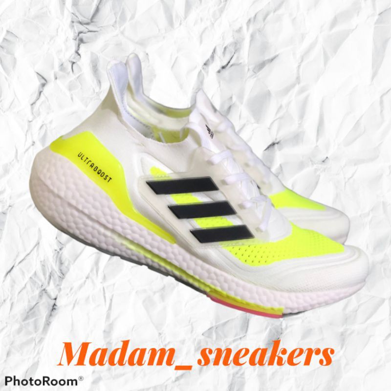 Sepatu Running Adidas Ultraboost 21