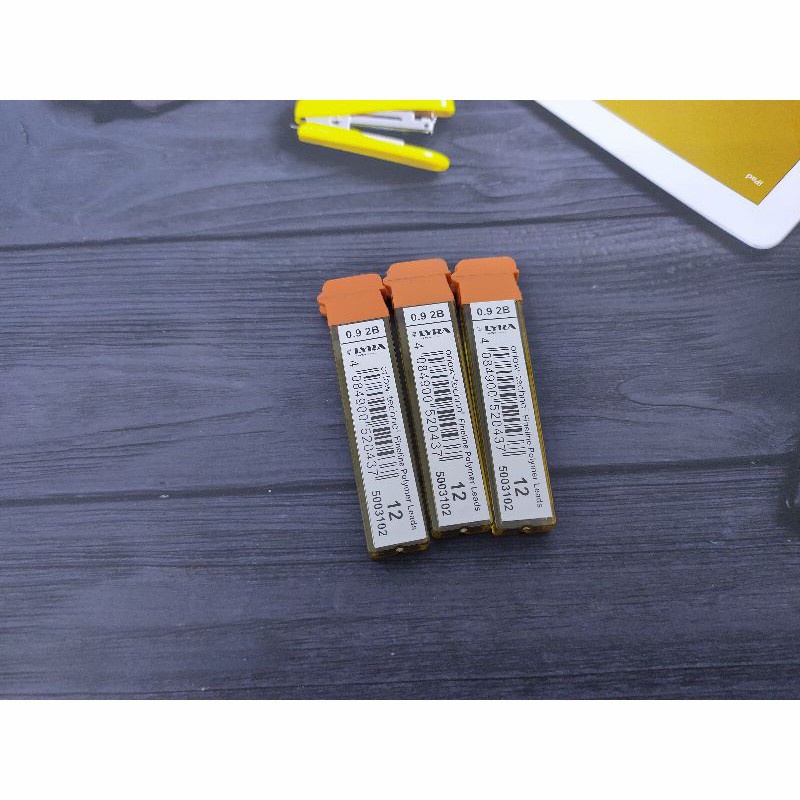 

Isi Pensil Mekanik Lyra ukuran 0.9 mm tebal 2B