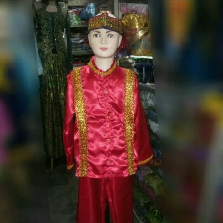 Baju adat makasar cowok size S dan M