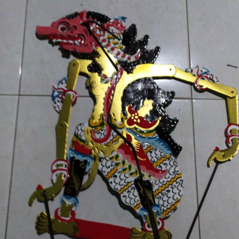 wayang kulit kertas Rojomolo ukuran standar pentas pedalangan