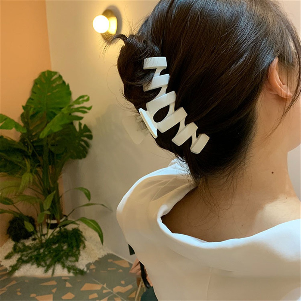 【COD Tangding】5 Colors Cute Cream Color Large Grabing Clip Sweet Girl Hairpin Head Plate Hair Accessories