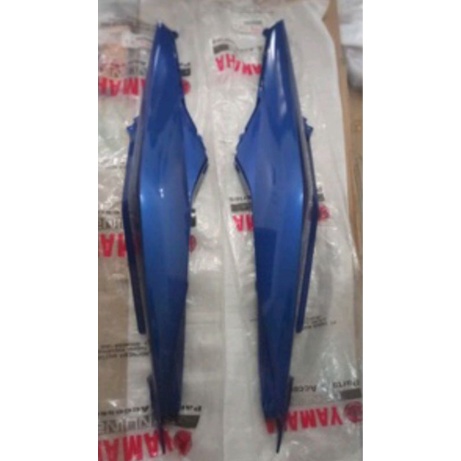 Body belakang sepasang jupiter mx king 150 biru movistar ori yamaha