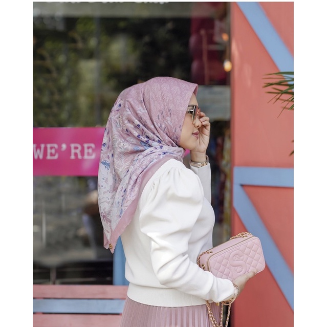 Ready The Ederra series buttonscarves "dusty rose"