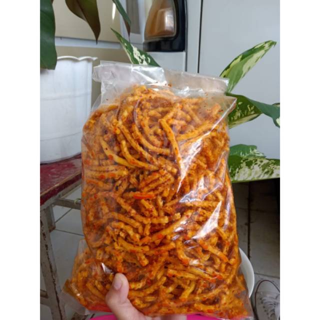 

Seblak kering kerupuk jaat 1kg / SEBRING KERUPUK BANTAT PEDAS