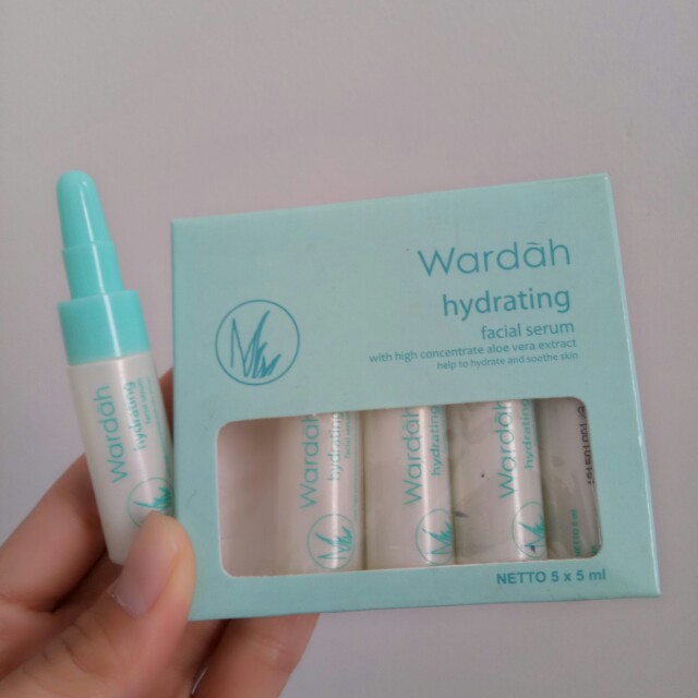 wardah facial hydrating serum