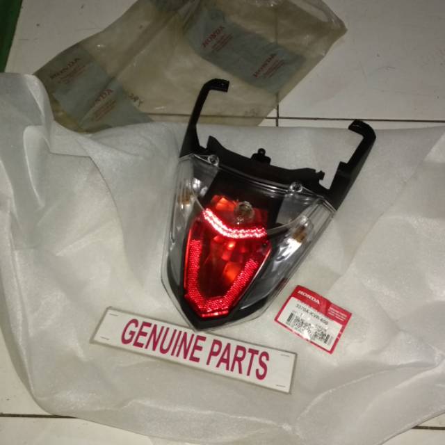 Lampu Belakang Stop Lamp Revo 100 3370A-KVR-600 Ori Orginal Ahm