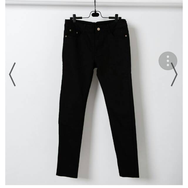 Yuan clothing jeans SALE