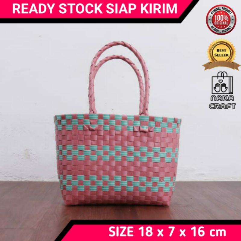 

Grosir Tas Anyaman Plastik Terlaris/ Tas Mini Hampers Gift Box Kotak Hantaran Bingkisan Parcel