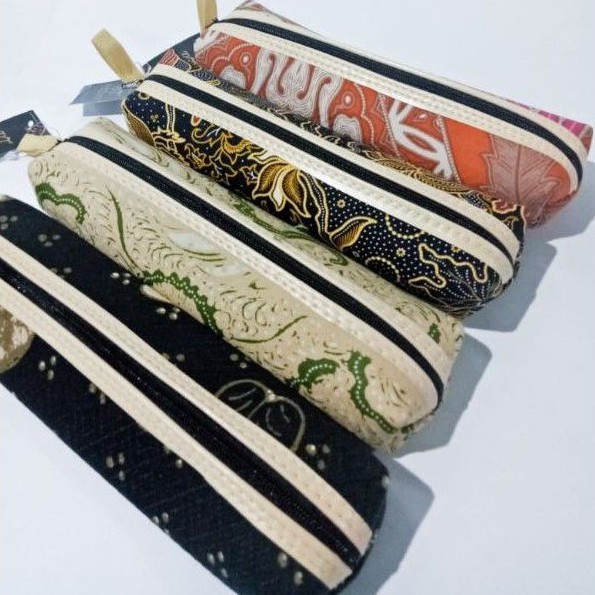 

BATIK TRUSMI Tempat Pensil Kotak Lilit Etnik