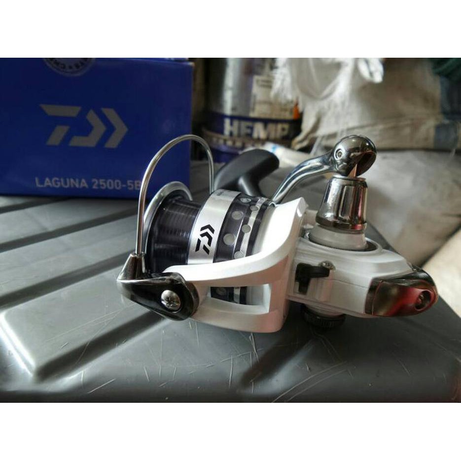 alat pancing mantul habis Reel Daiwa Laguna 2500-5BI